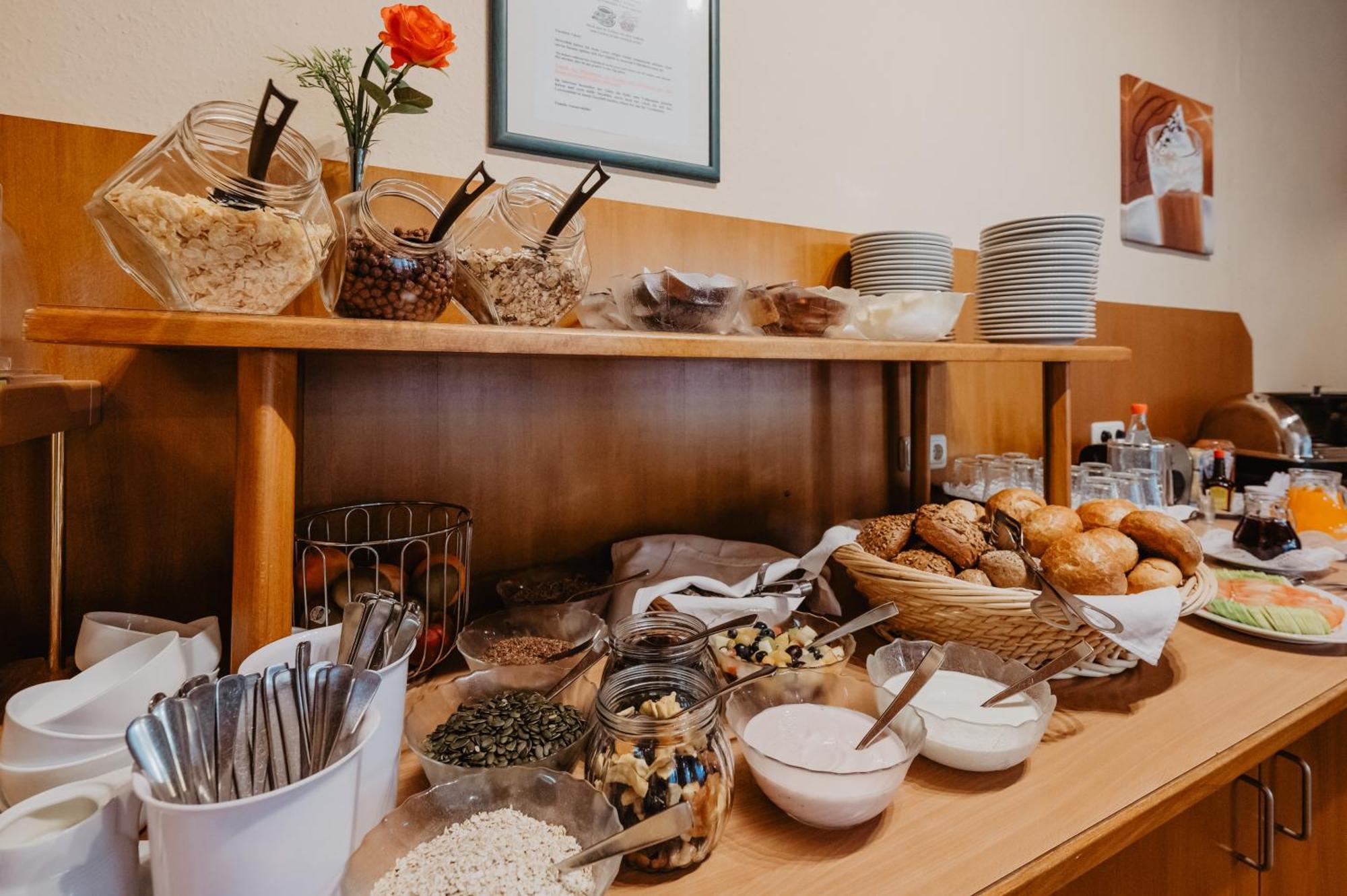 Hotel Haus Hildegard Bad Füssing Zewnętrze zdjęcie