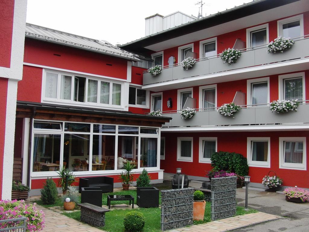 Hotel Haus Hildegard Bad Füssing Zewnętrze zdjęcie